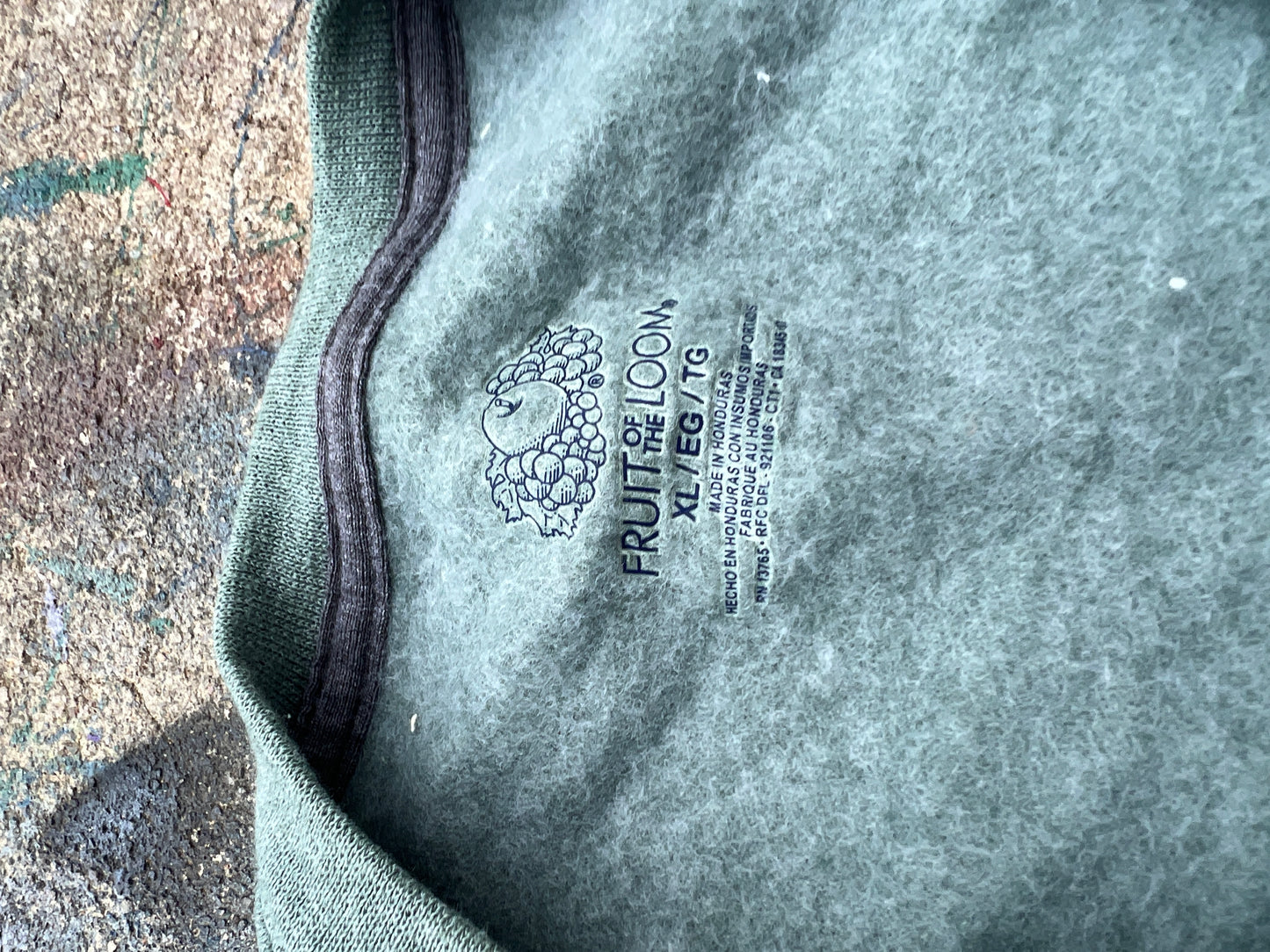 Patrick and Spongebob Beach Bums Crewneck (XL)