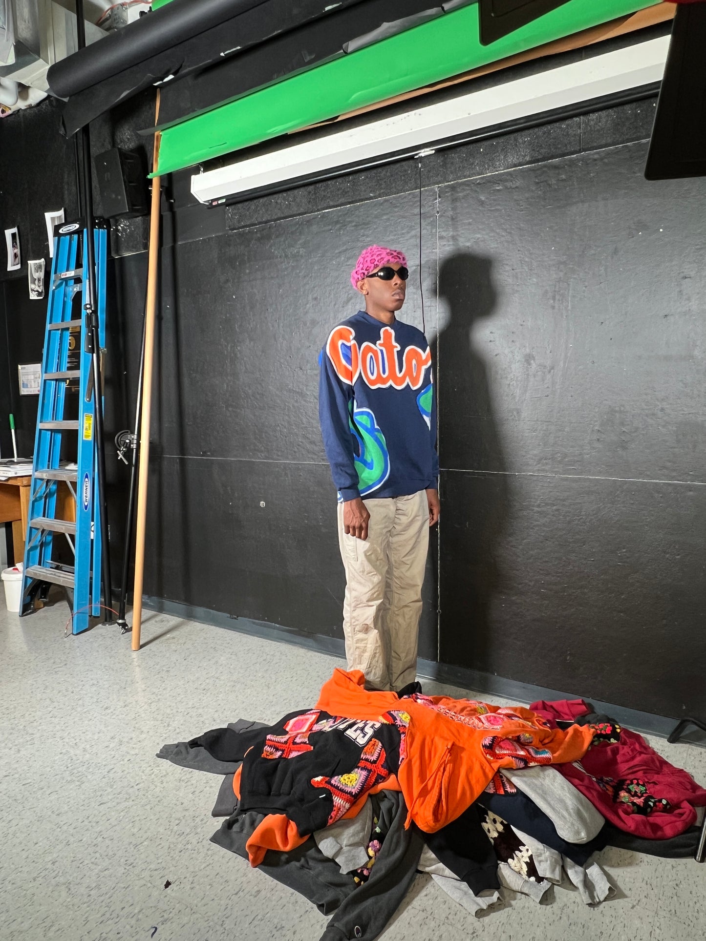 (LS) University of Florida See Through Crewneck (XL)