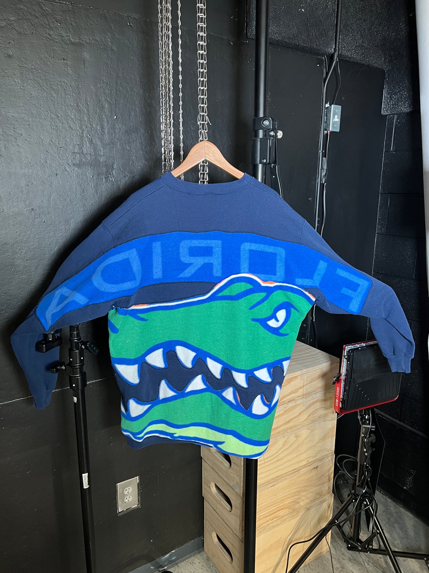 (LS) University of Florida See Through Crewneck (XL)