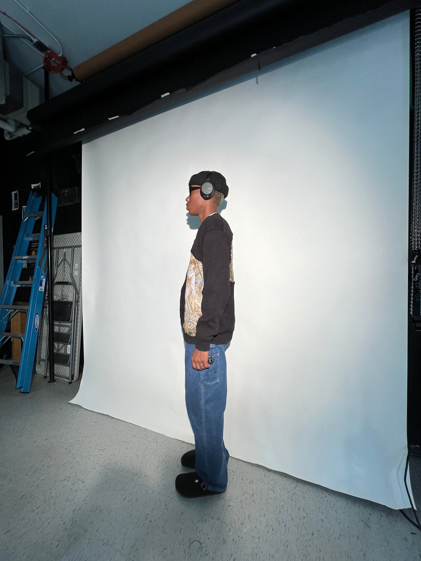 (LS) Repeating Angel See-Through Knit Sweater (XLT)