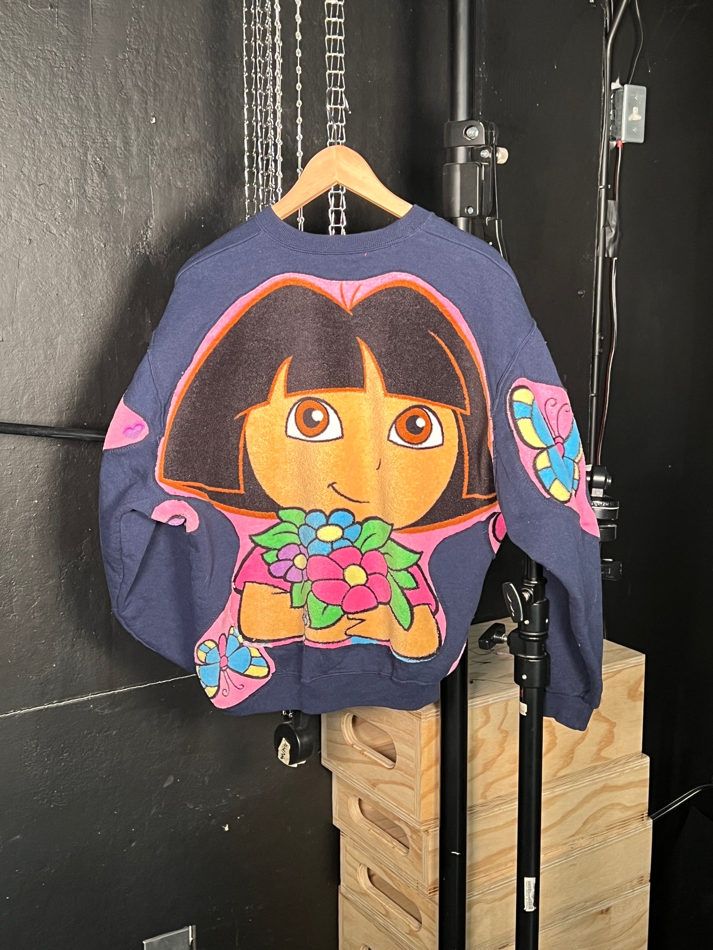 (L/S) Dora the Explorer "Adorable" See Through Crewneck (M)