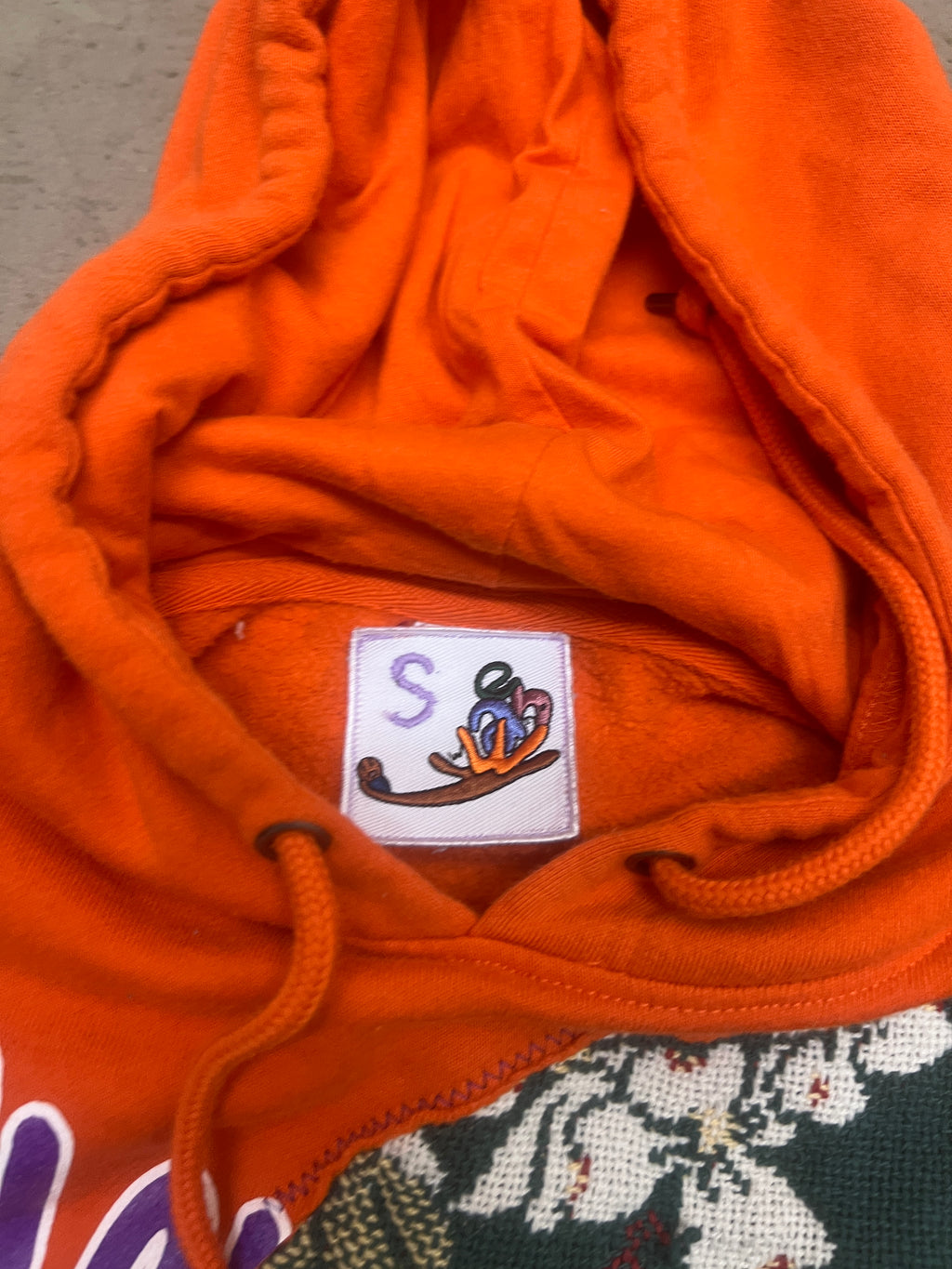 Rest on the Clemson Flowers Quarterzip (S)