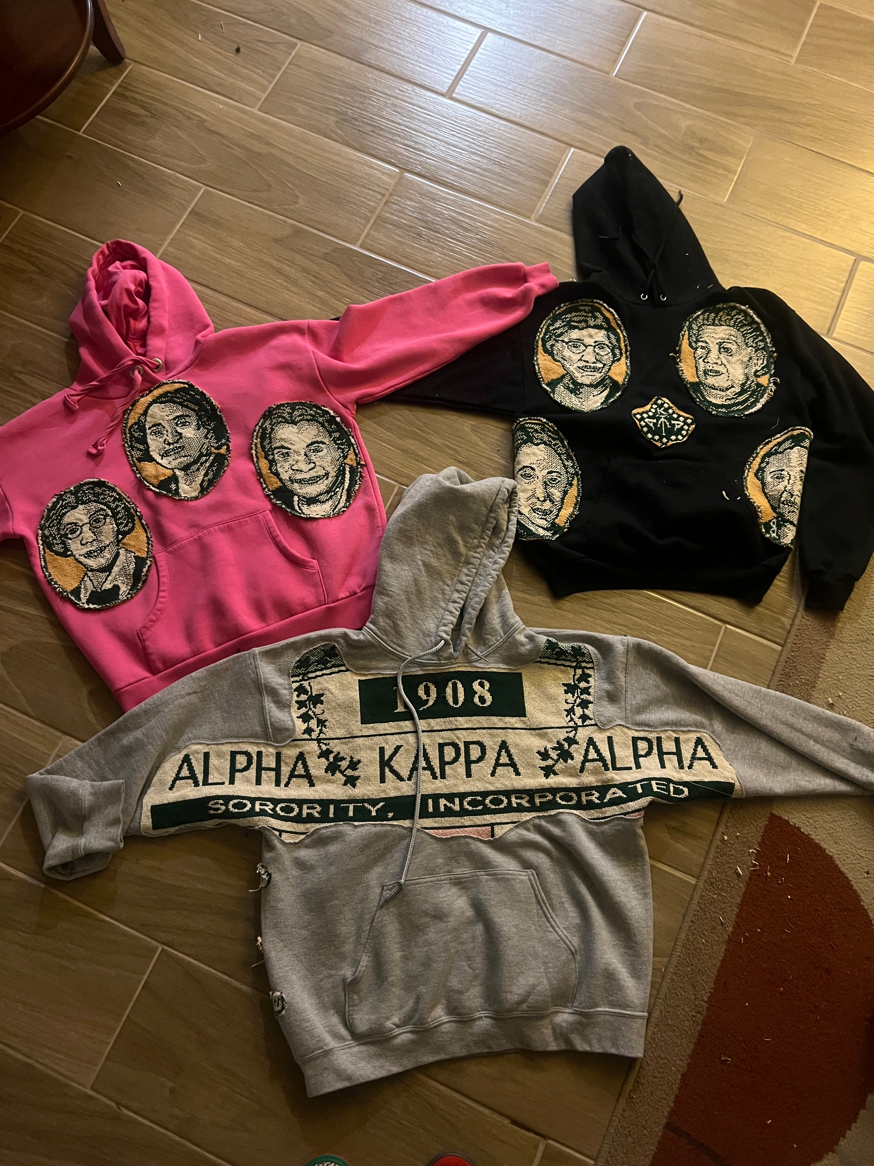 Alpha Kappa Alpha 3-piece by wäne commsisions