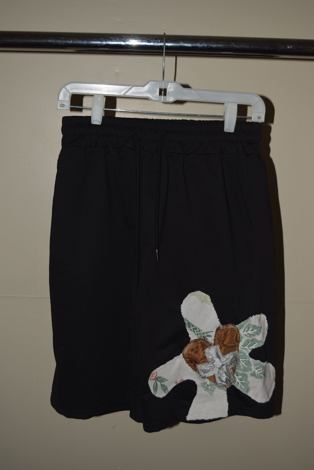 Wänelite-1 Black Shorts (M)