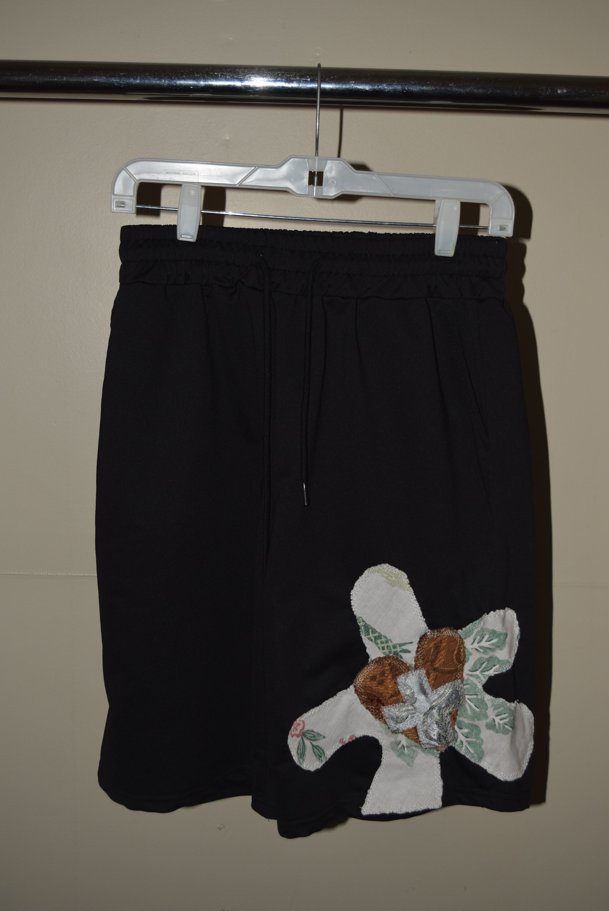 Wänelite-1 Black Shorts (M)