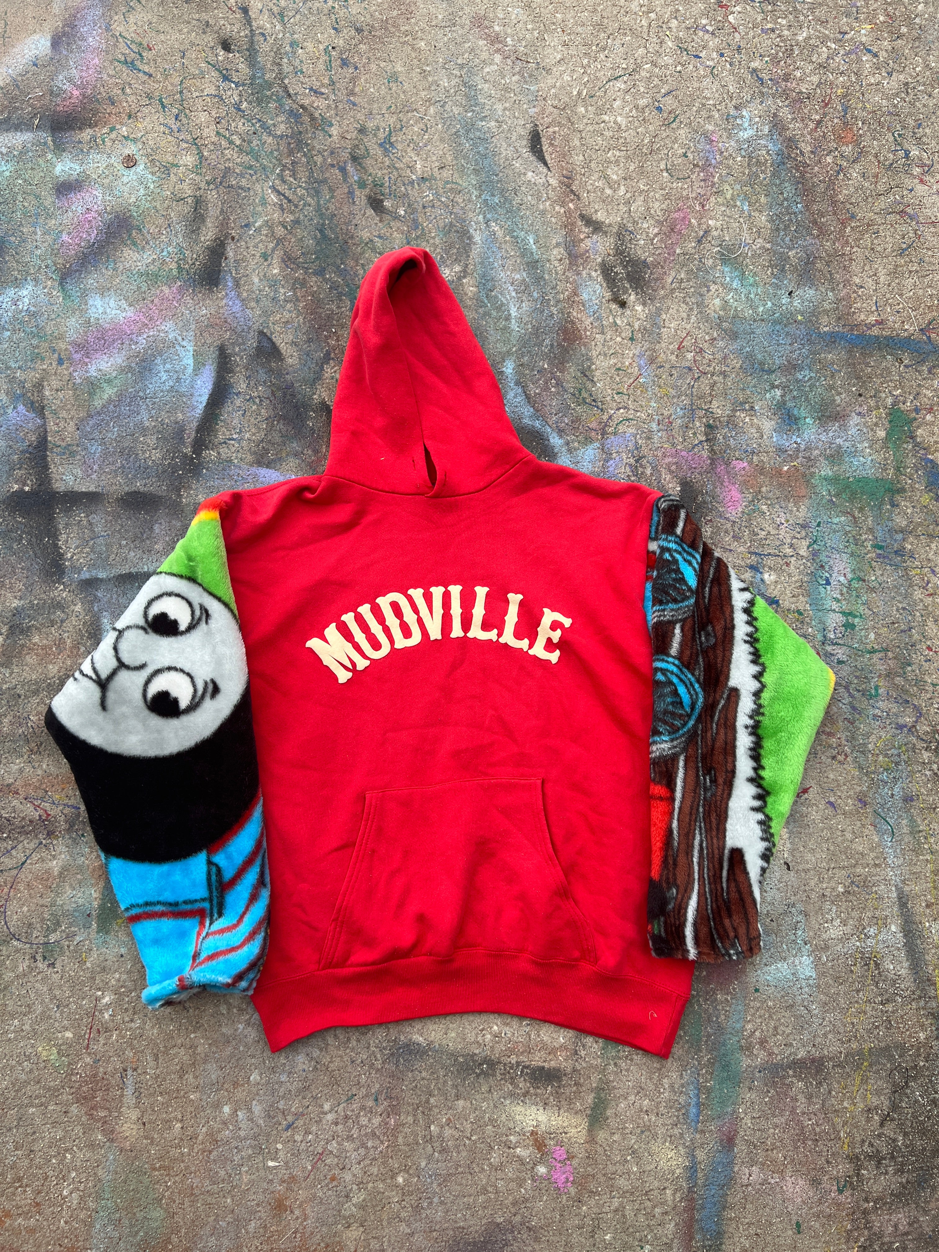Thomas the Tank Engine "Mudville" Split Sleeve Hoodie (XL)
