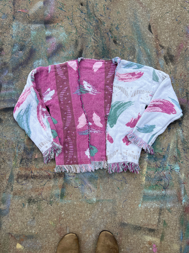 (L/S) Pink/White Scratchwork Tapestry Cardigan (L)