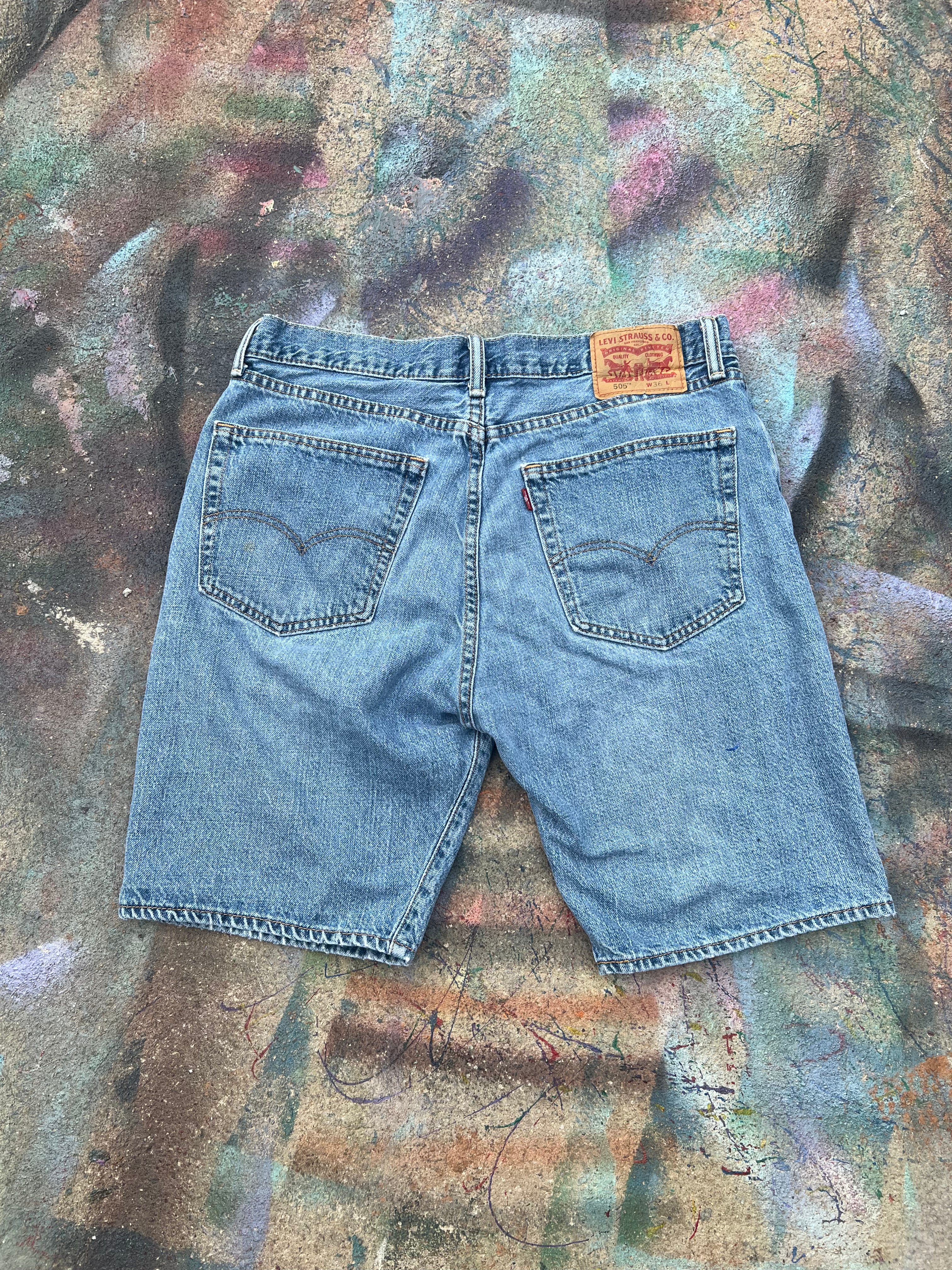 (LS) Wäne Wear Jean Shorts (Multicolor/Light Blue)- 36