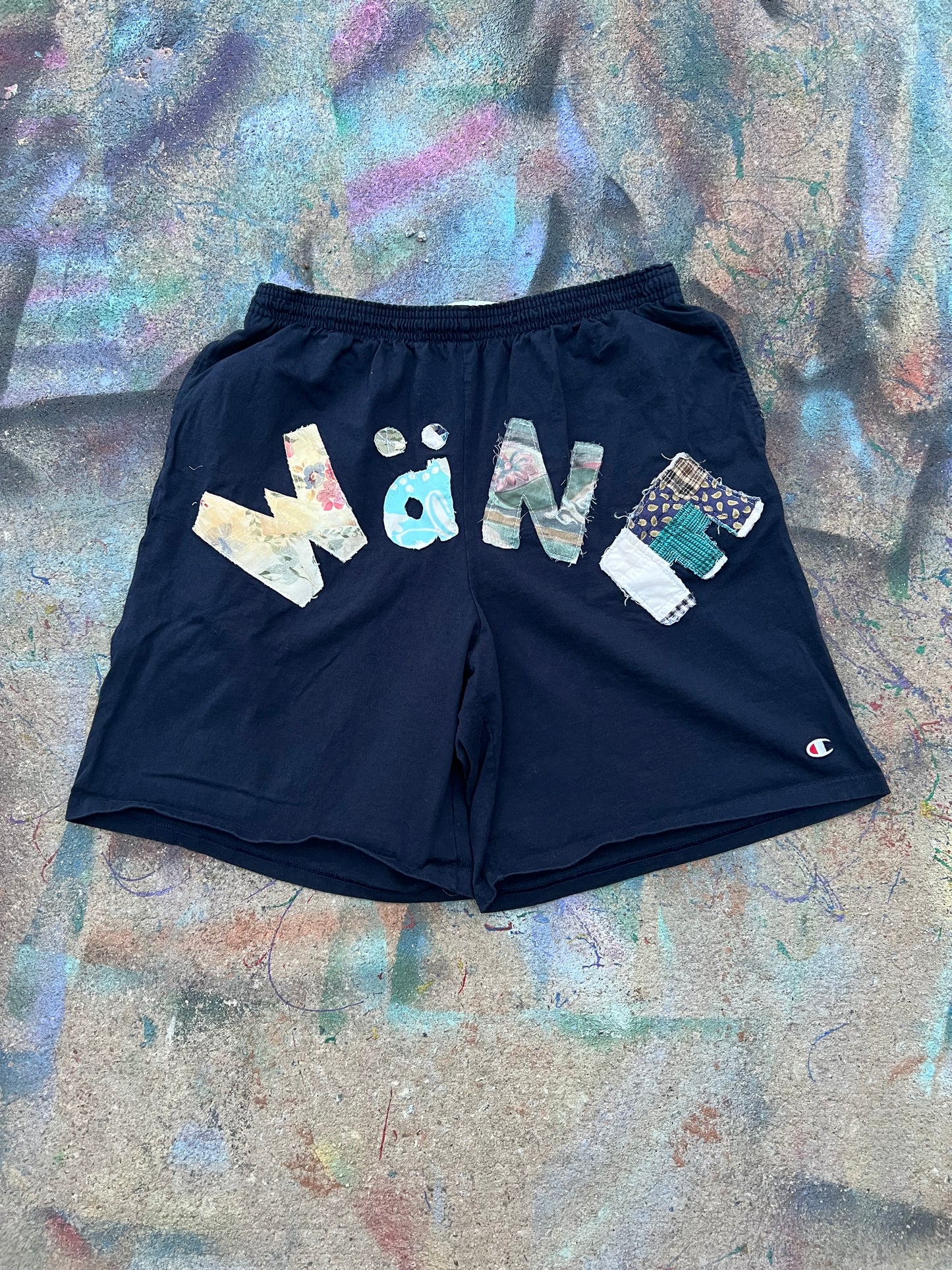 (LS) Wäne Wear Shorts (Multicolor/Navy)- XL
