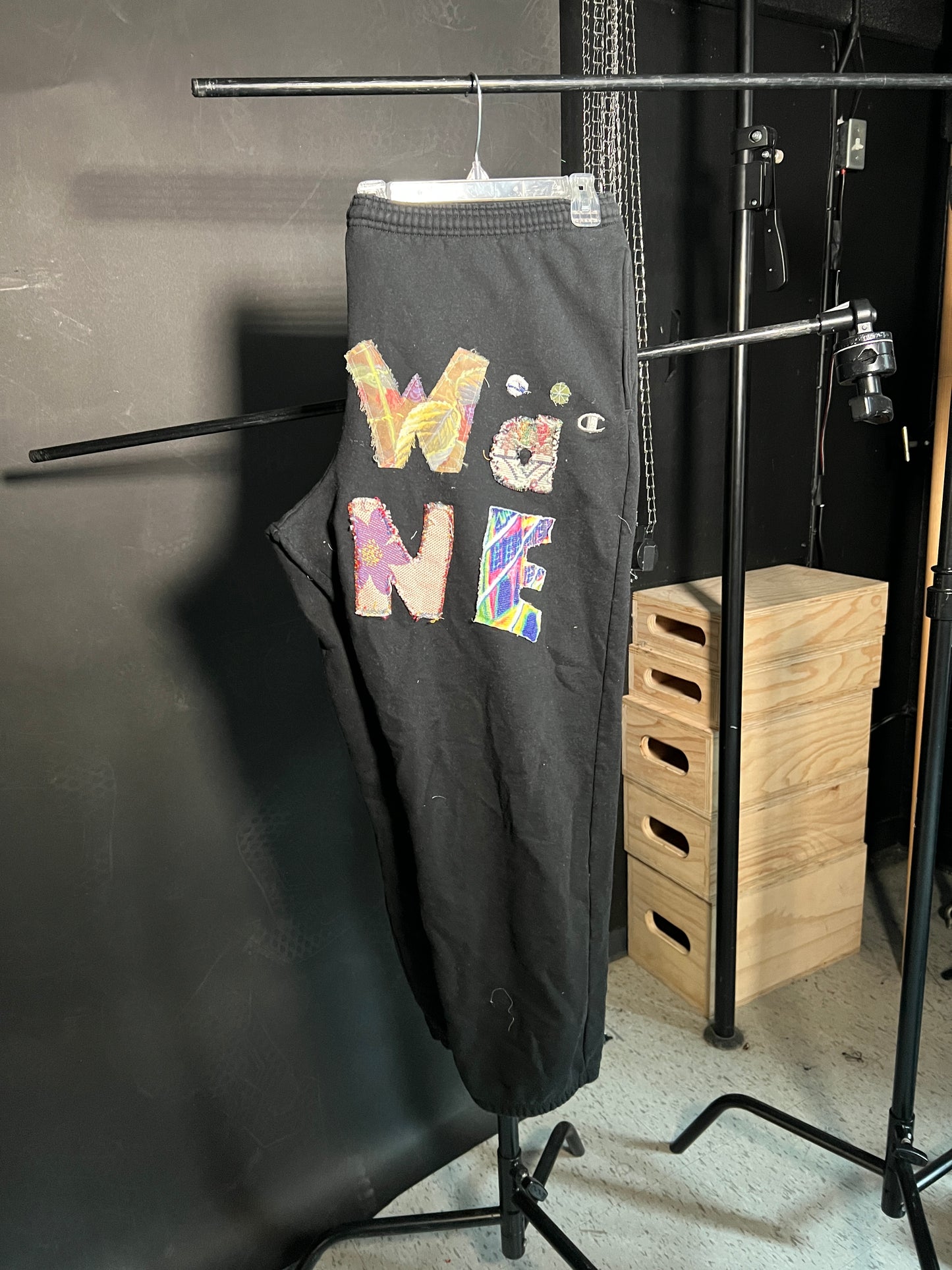 Wäne Wear Sweatpants (Multicolor/Black)- XXL