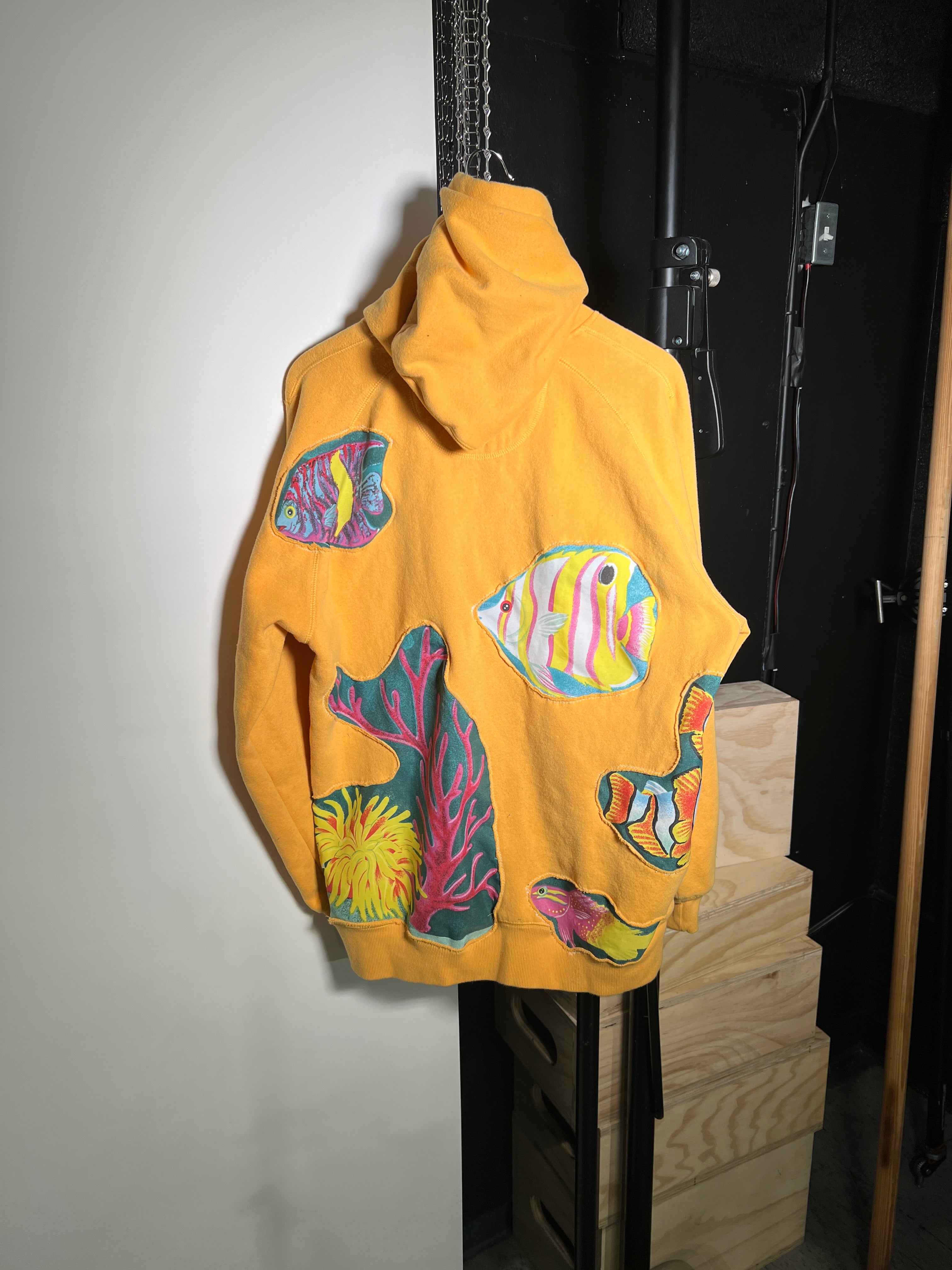 (LS) Yellow Aquarium Dive See-Through Hoodie (XL)