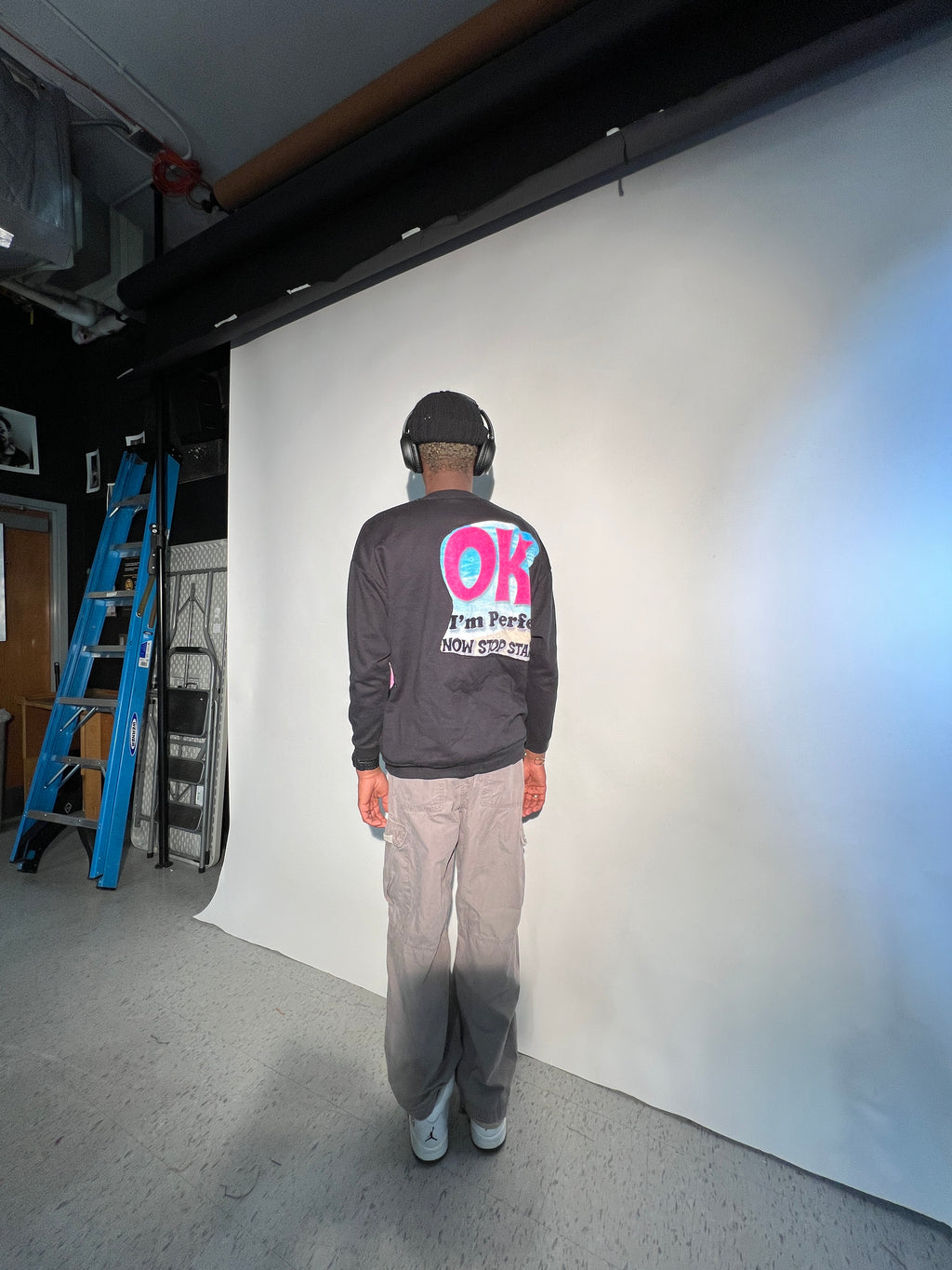 Okay I’m Perfect See Through Crewneck(L-XL)