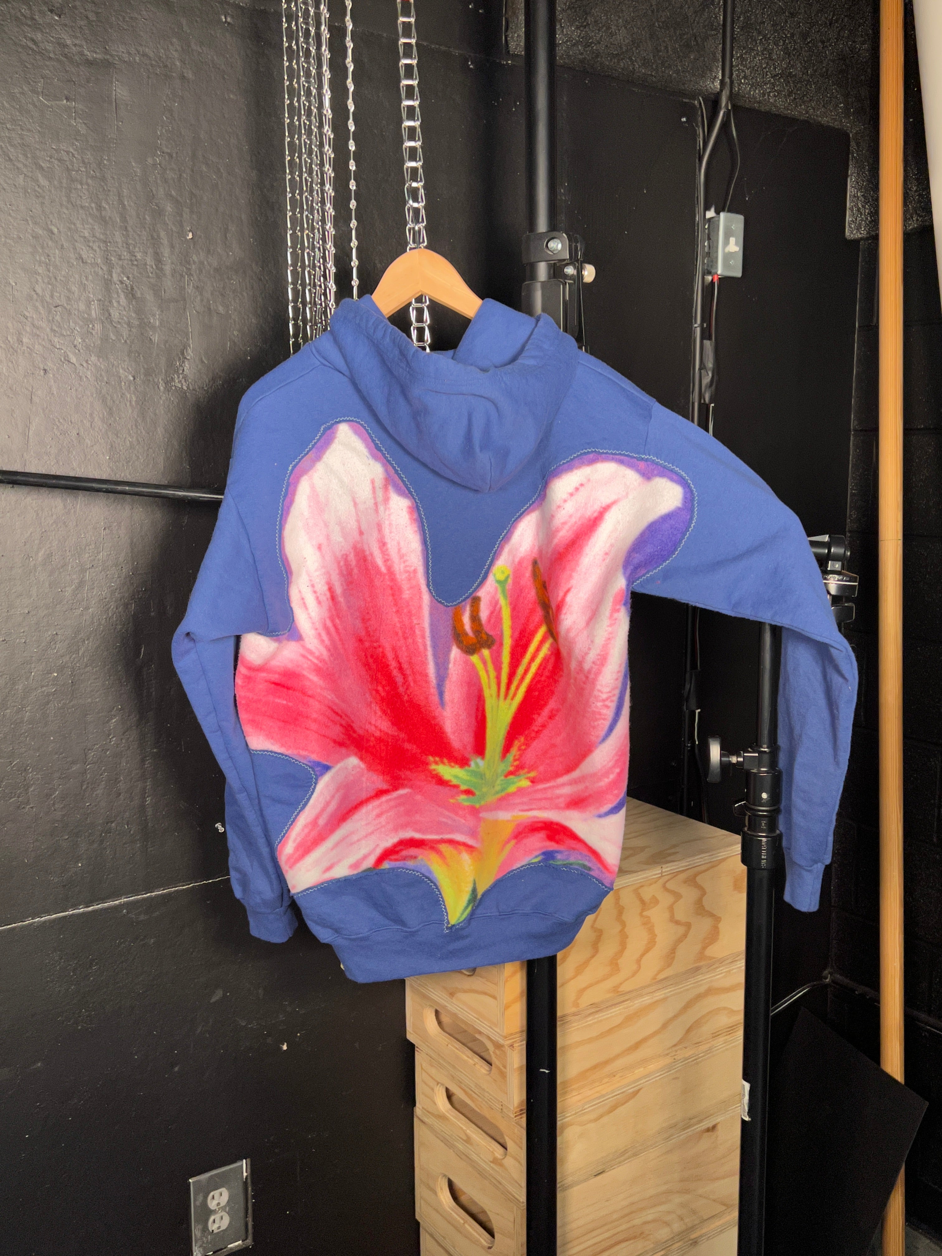 Rosella’s Dream Lily See-Through Zip Up Hoodie (L)