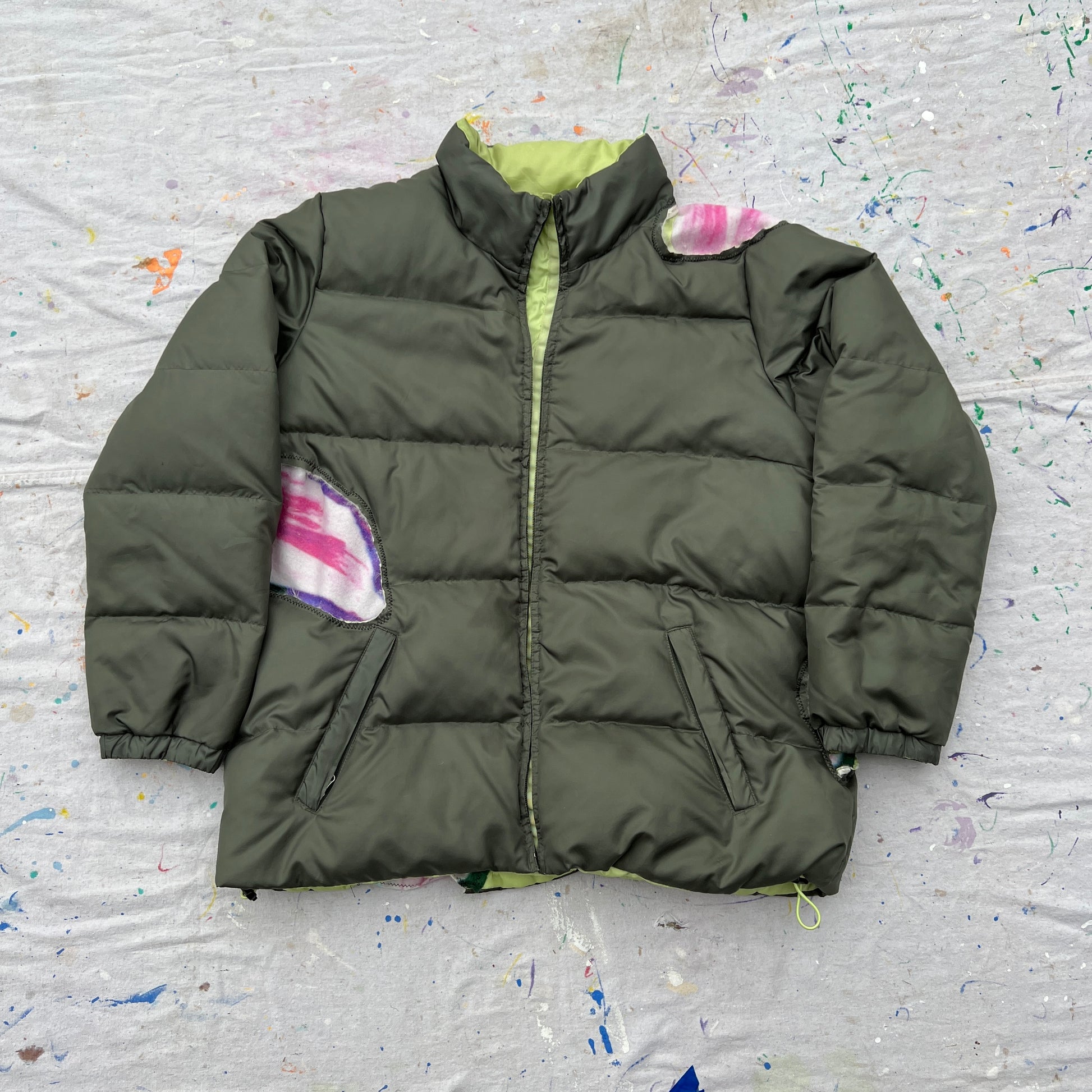 (L/S) Rosella’s Dream Lily See-Through Puffer Jacket (XL)