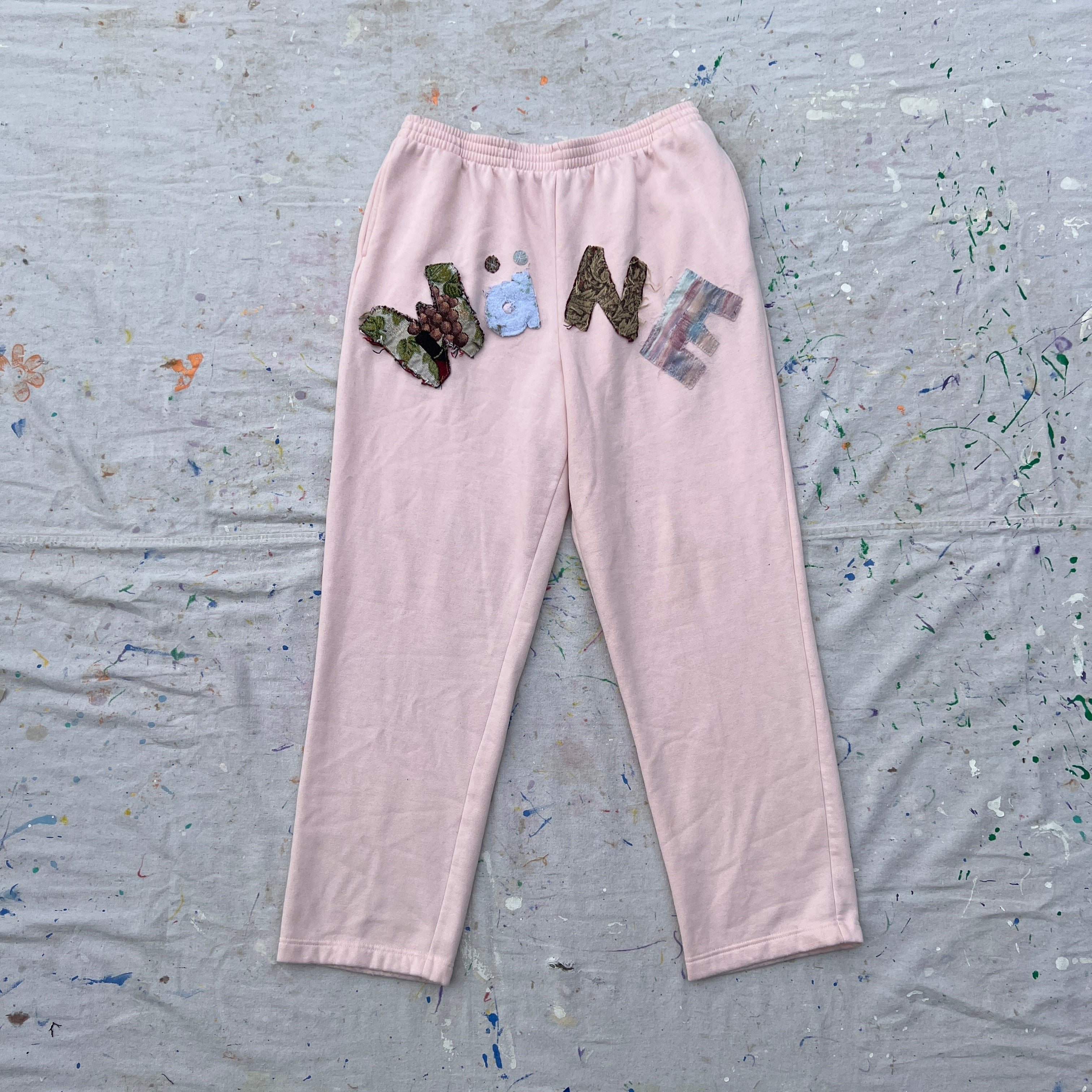 Wäne Wear Sweatpants (Multicolor/Pink)- XL