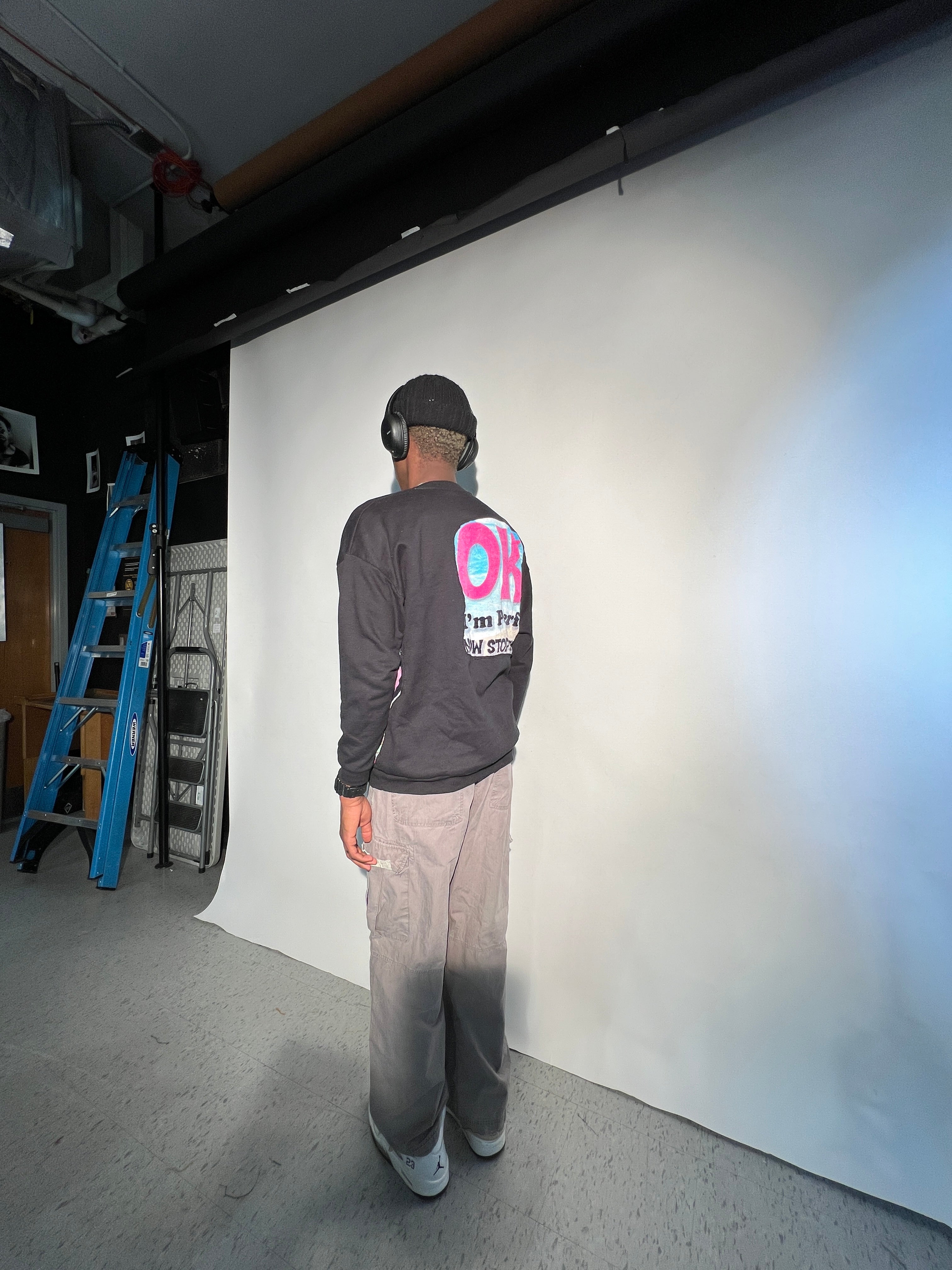 Okay I’m Perfect See Through Crewneck(L-XL)