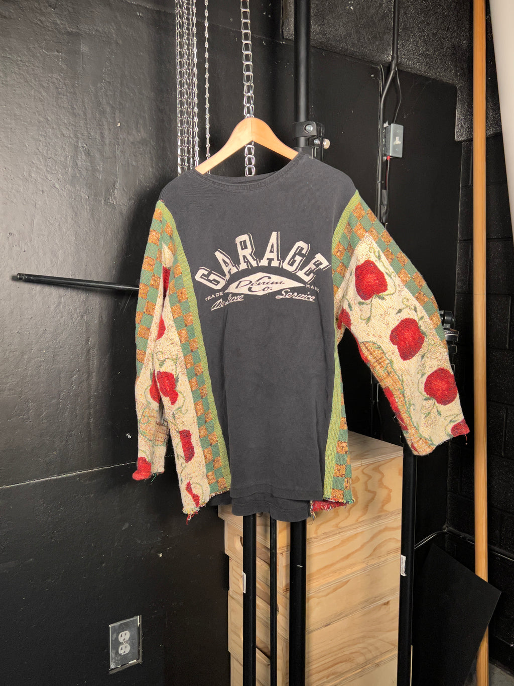 Garage Split Sleeve Reworked Hoodie (XL)