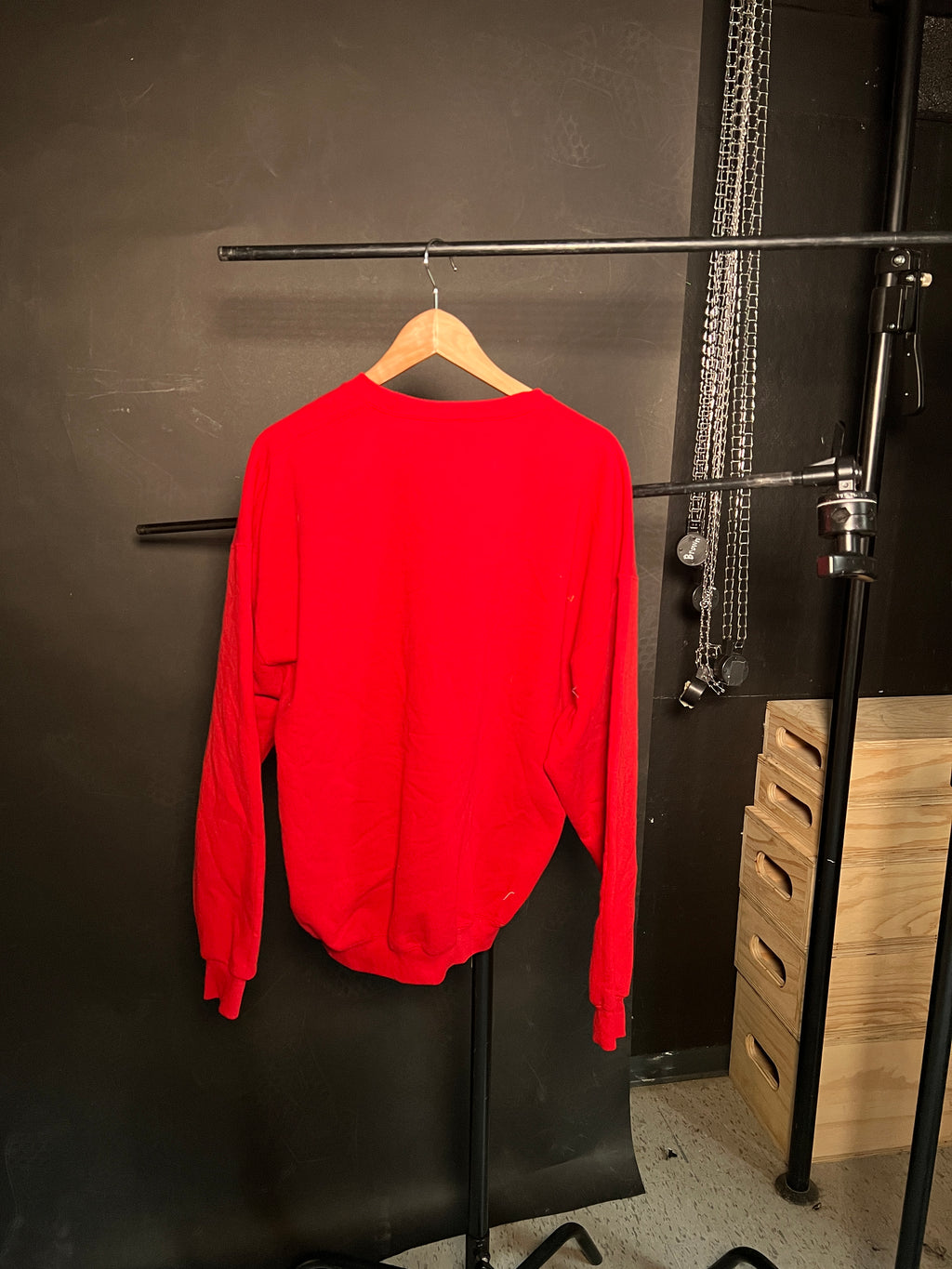 Wäne Wear Crewneck (Multicolor/Red)- XL