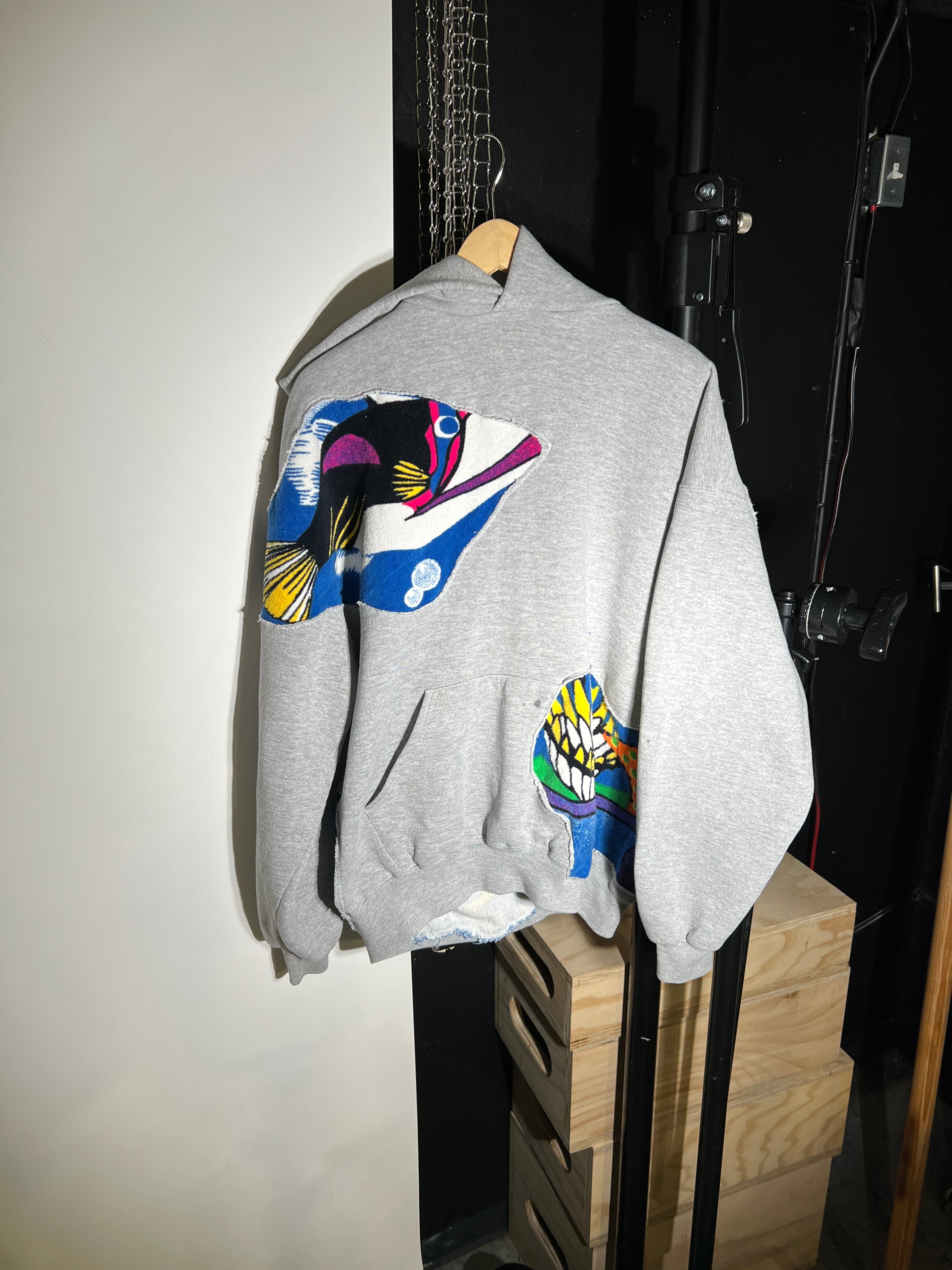 (LS) Grey Aquarium Dive See-Through Hoodie (XL)