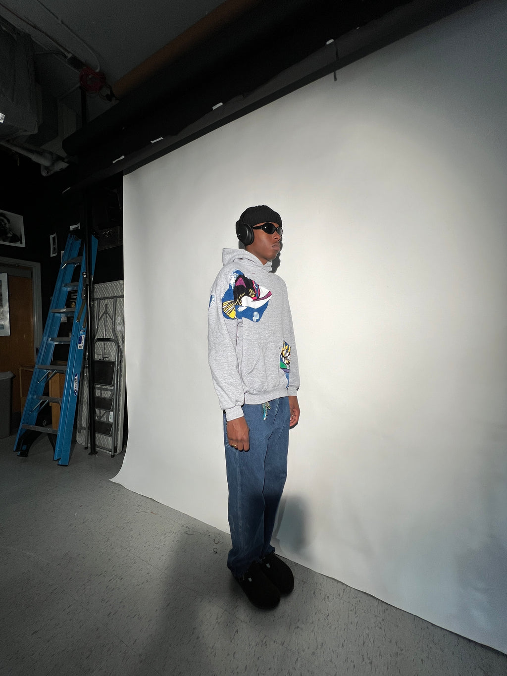 (LS) Grey Aquarium Dive See-Through Hoodie (XL)